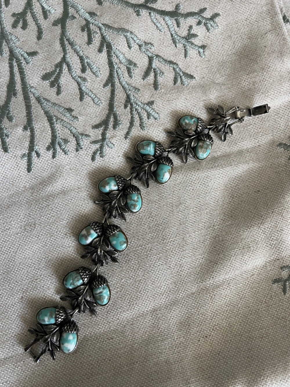 Turquoise Stone Leaf Bracelet - Silver-Tone Women’s Bracelet